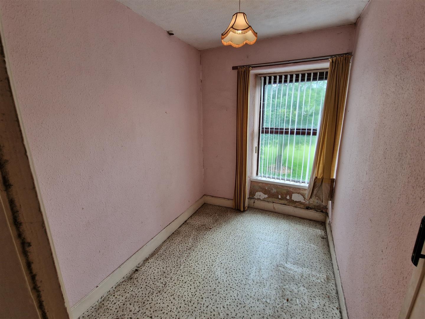 Zion Row, Llanelli, SA15 3YL